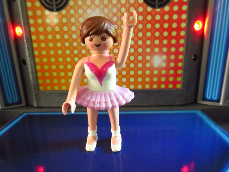 It's Platinum Jubilee weekend for the Playmobil people in our house...