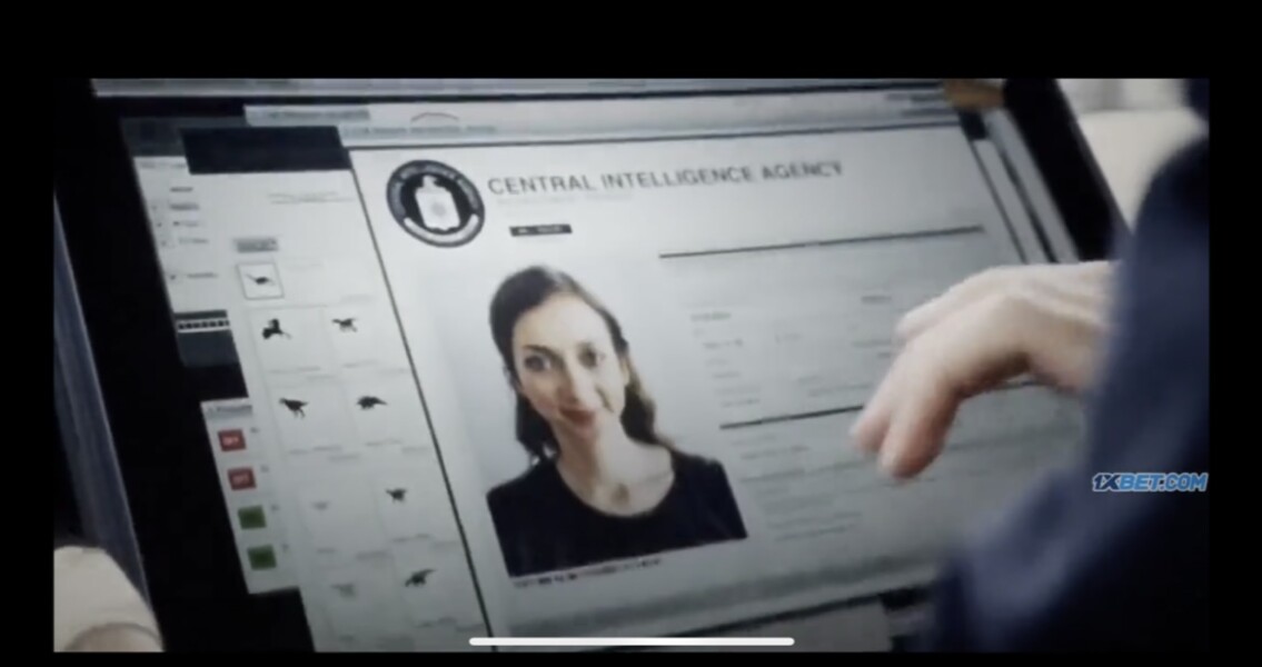 Who is this actress (with pic)?
