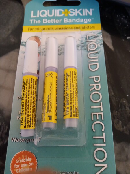 To use superglue on cracked feet..... 