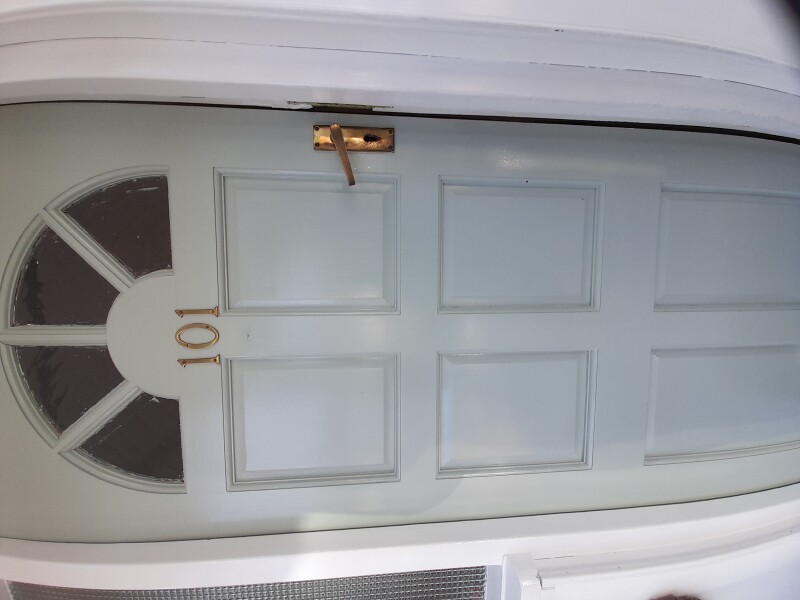 Do you know a green paint like this?