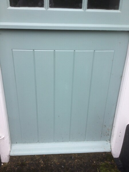 Do you know a green paint like this?