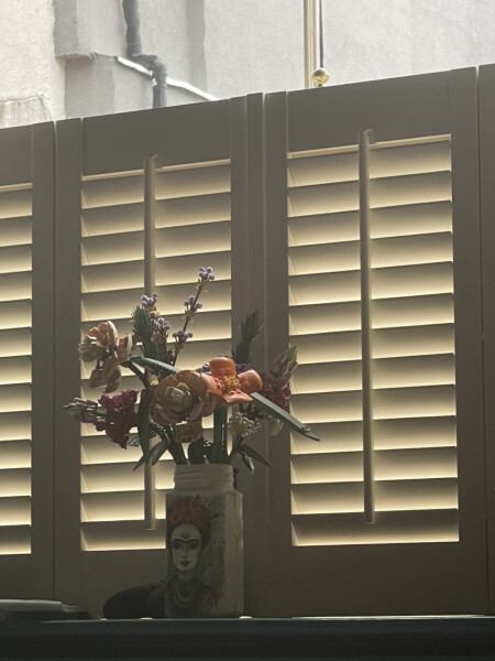 Anyone have Lego flowers?