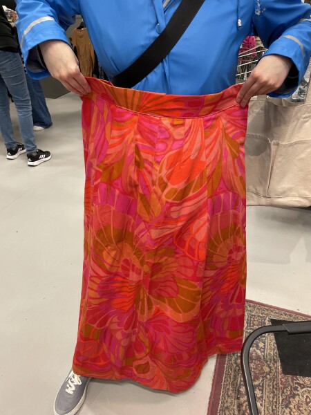 Les Parisiennes des Mamansnet: Maids Cosplaying as Schoolboys are Going to Get Themselves Cancelled by North Korea