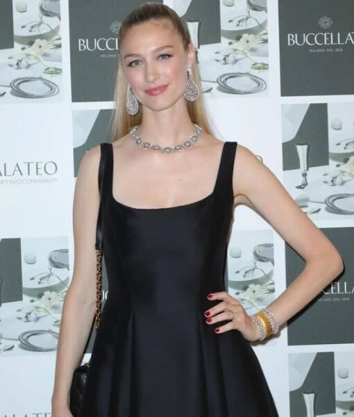 Royal Style - here's to 70 more years of frocks and rocks! 