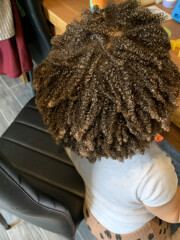 I hope it is ok to post here - I need advice for hair