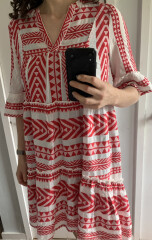 Which zip colour for this dress (pictures)