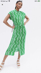 Please recommend me a dress