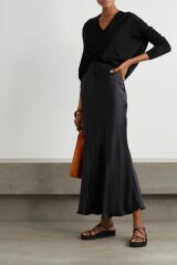 Style my skirt 
