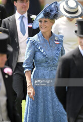 Royal Style - here's to 70 more years of frocks and rocks! 