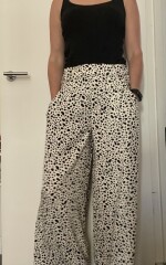 Do these look like clown trousers?