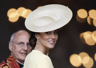 Royal Style - make way for the Platinum Jubilee, tiaras are a necessity