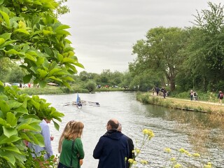 Come and tell me your dull and unexciting news 22: Calmly through the day