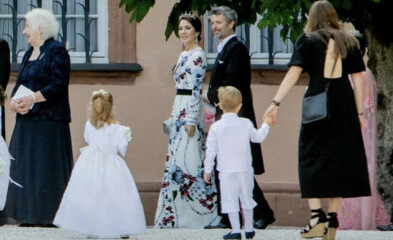 Royal Style - here's to 70 more years of frocks and rocks! 