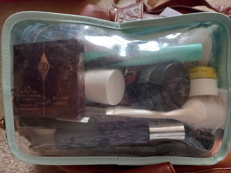 Carry on luggage and liquids