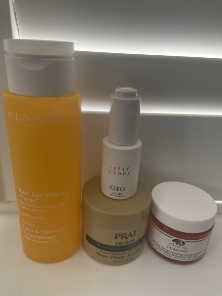 Are you addicted to beauty products? If so, please join - we are "Beauty addicts anonymous" 💜