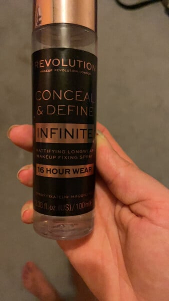 How do you retouch your makeup during the day and after work. - please share your tips