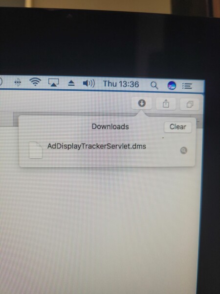 Clicking on threads is automatically downloading files to my mac