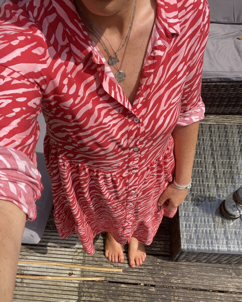 What are you wearing today? Melting into summer '22