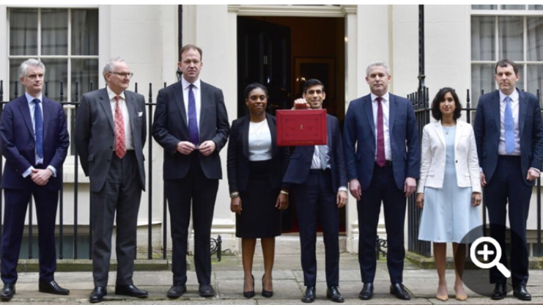 Who should win the Tory leadership contest based on sheer good looks?