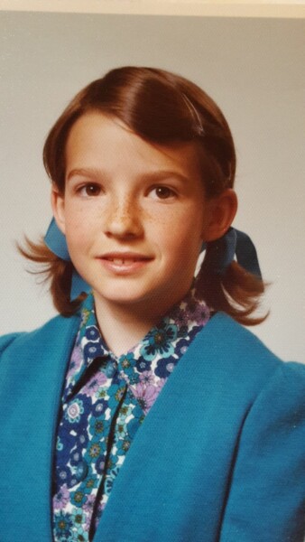 Just how fashionable was the colour brown for girl's clothes in the 70s?