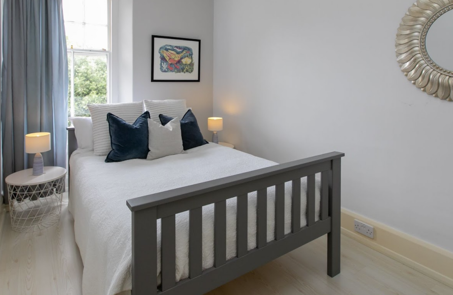 How to cover this for house viewing