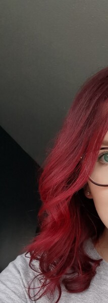 Sulphate free/silicone free for bright fashion colour and reacting scalp