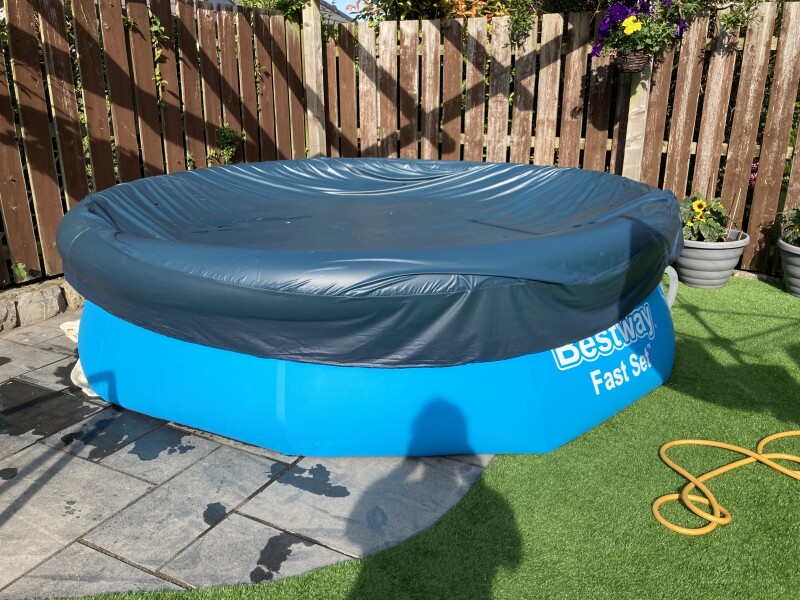 Paddling pool maintenance 