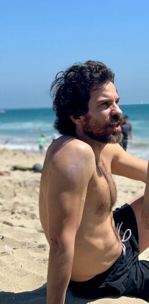 Swagger Inn 172.  While we're waiting for the summer to kick in, we'll be dreaming of beaches with the HBFs...