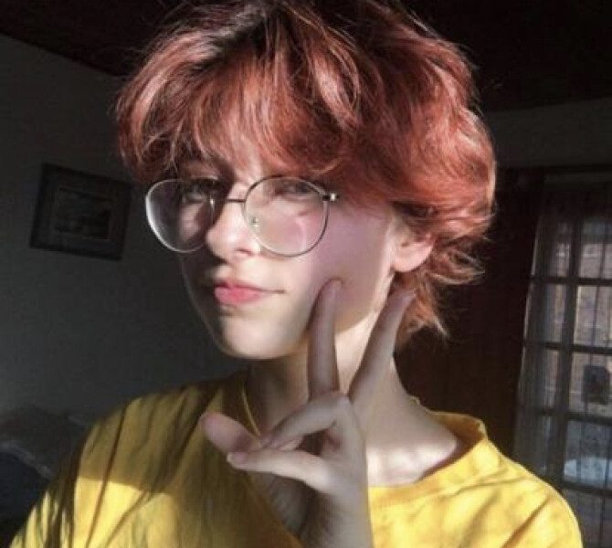 Daughter has hair down to knees! Now wants it cut short