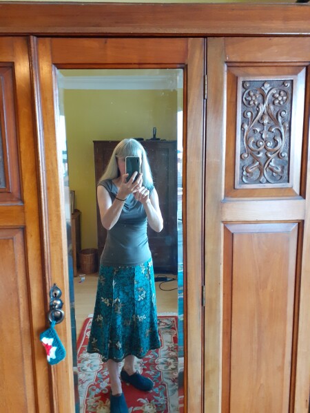 What are you wearing today? Melting into summer '22