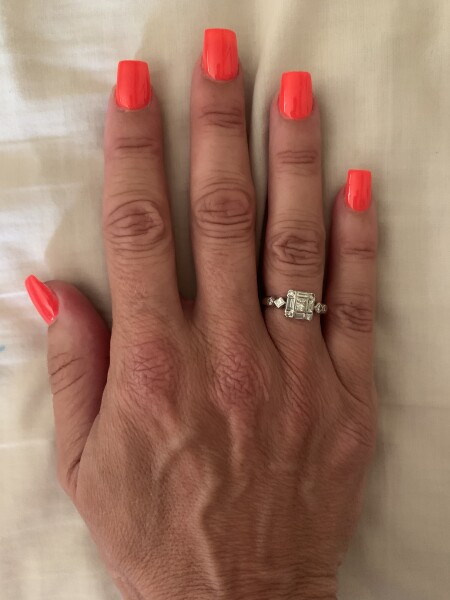 What nail colour do you have on? What colour is in fashion?