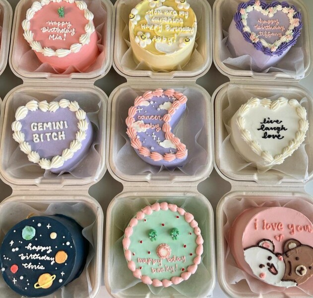 Lunchbox cakes