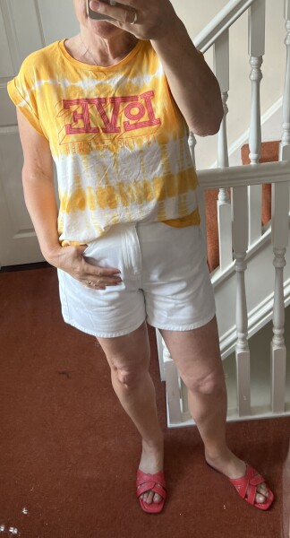 What are you wearing today? Stepping into summer 2022