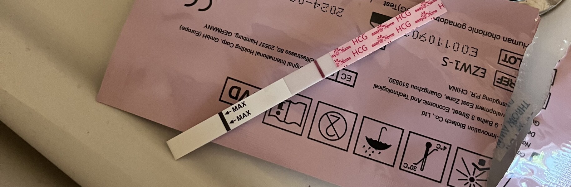 Vvvvvfl or am I going completely crazy? 8dpo