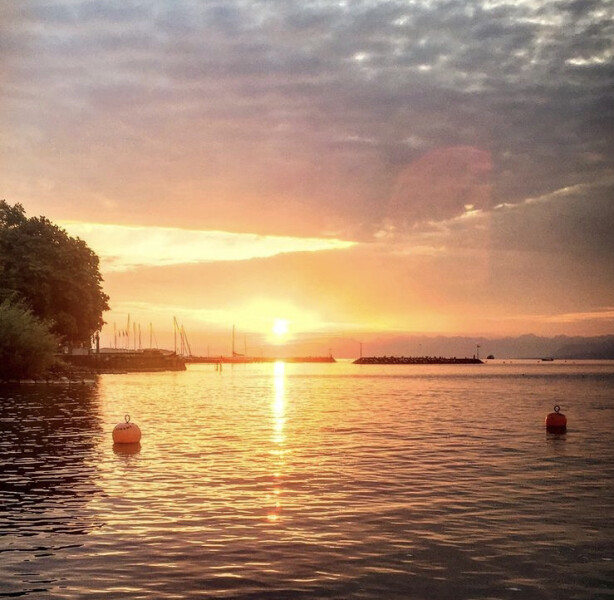 To head out to watch the sunrise in my own at a local beauty spot