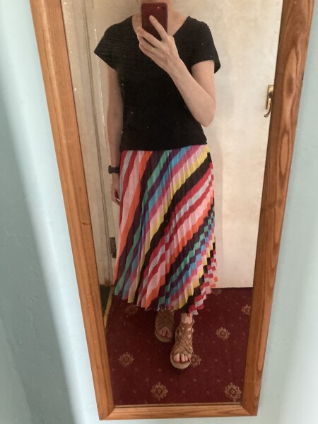 What are you wearing today? Melting into summer '22