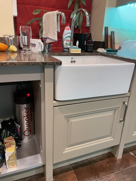 Belfast sink and boiling water tap