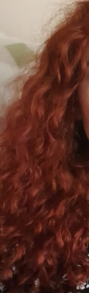 Sulphate free/silicone free for bright fashion colour and reacting scalp