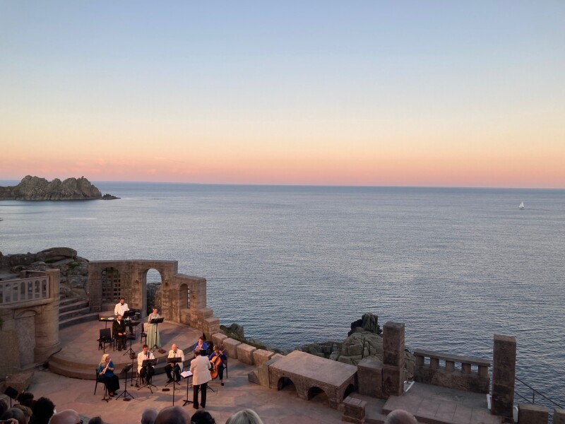 Come and tell me your dull and unexciting news 23: Calmly through the day 