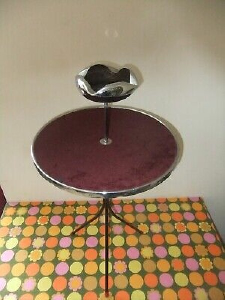 What do you think this vintage item is? (table of some sort?). Photos included