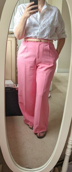 What are you wearing today? Melting into summer '22