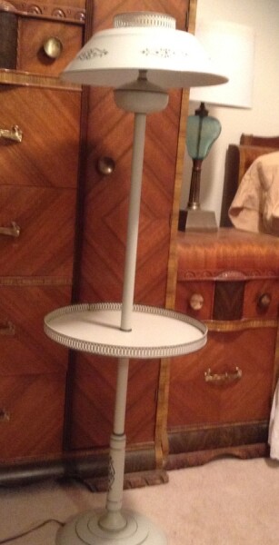 What do you think this vintage item is? (table of some sort?). Photos included