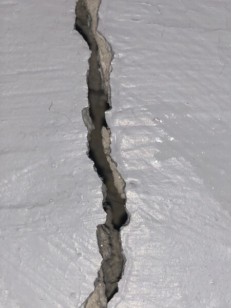 Cracks in walls after heatwave 