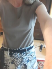 What are you wearing today? Melting into summer '22