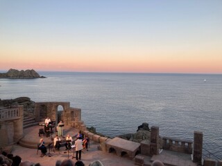 Cancer Support Thread 83 - Here comes the sun (hopefully) 