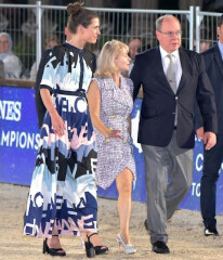 Royal Style - here's to 70 more years of frocks and rocks! 