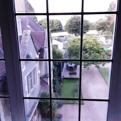 Come and tell me your dull and unexciting news 23: Calmly through the day 