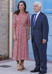 Royal Style - Bring out the Baubles! We'll wear your jewellery if you don't want to! 