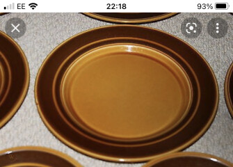Just how fashionable was the colour brown for girl's clothes in the 70s?