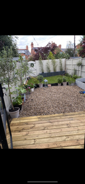 Moving from decent garden to very small one...help please!
